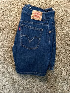 Levi's Blue Denim Jeans with Red Tab
